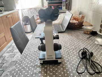 Microscopio  Professionale SWIFT-SW350B 40×2500