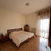 Camera due letti e armadio