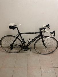 Bici da corsa Bianchi full carbon