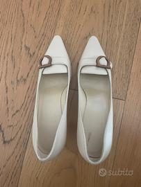 Scarpe décolleté Salvatore Ferragamo con tacco