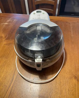 Friggitrice Tefal con pala rotante