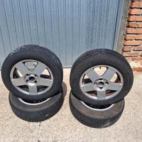 set 4 cerchi in lega con gomme 4 stagioni da 15''