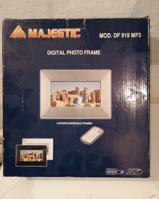 Cornice digitale Majestic