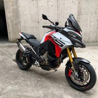 Ducati Multistrada V4 RS 2024 super accessoriata