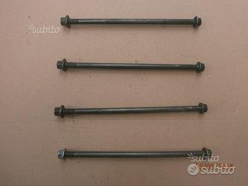 PERNi DEL MOTORE YAMAHA R1 04 05 06 - 07 08