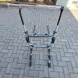 Portabiciclette per auto