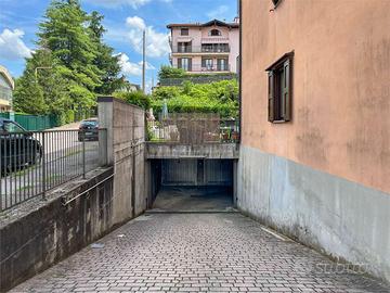 Garage a Sesto Calende
