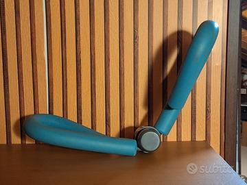 Attrezzo interno coscia