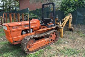 Fiat 505 con retro escavatore