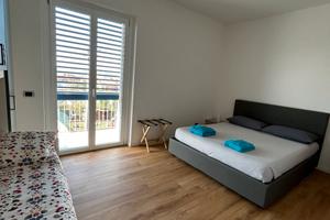 Bilocale per periodi brevi - no residenza