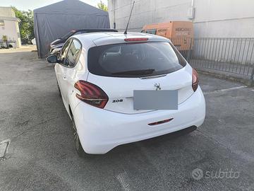 Peugeot 208 GPL 2015