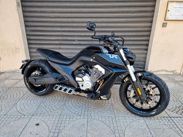 Benda Keeway LFC 700 ABS E5+ - Motor's Passion -