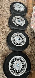 Cerchi in lega BMW da 15 completi di gomme