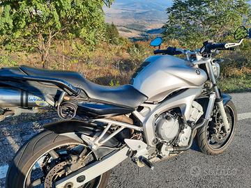 Yamaha Fz6