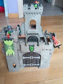 Playmobil 6002 Castello dei cavalieri del lupo