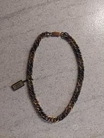 Collana bicolore dorata e grigio scuro 