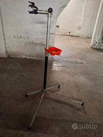STAND PER RIPARAZIONE BICICLETTE