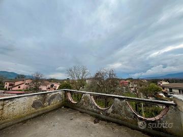 Artena: appartamento 90 mq con terrazzo