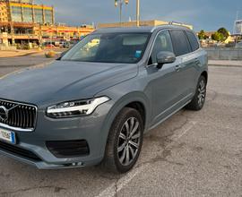 Volvo xc90 b5 hibrida 2022