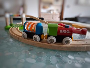 Trenino in legno Brio set