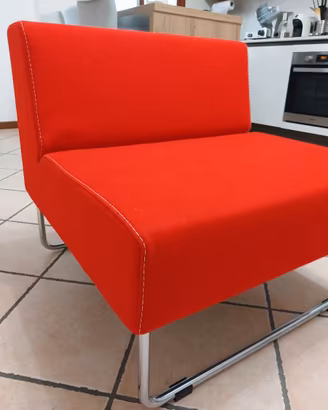 Poltrona Pedrali modello Host Loung
