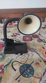 Lampada da tavolo 