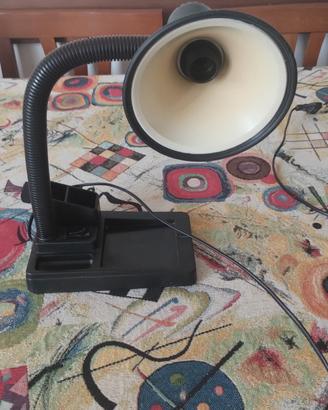 Lampada da tavolo 