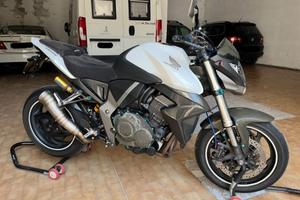 HONDA CB 1000R Anno 2010