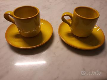 SET DI 2 TAZZINE CON PIATTINO CERASARDA