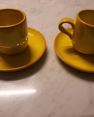 SET DI 2 TAZZINE CON PIATTINO CERASARDA