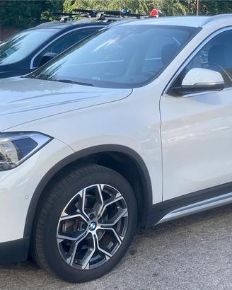 BMW X1 sDrive18d Aut. Business - 76.000 km