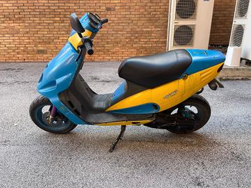 Scooter Phantom F12