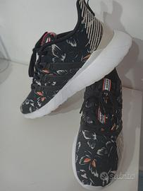 scarpe sportive Adidas 