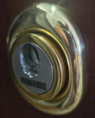 Disec MR500 perdonalizzato con controdefender 