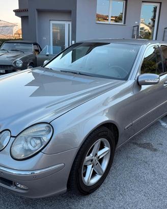 Mercedes-benz E 270 CDI cat Avantgarde