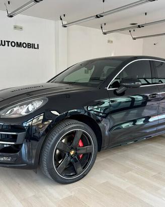 Porsche Macan Turbo 3.6 benzina 400cv pdk 2017