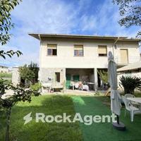 AMPIA BIFAMILIARE INDIPENDENTE A POCHI PASSI DAL M