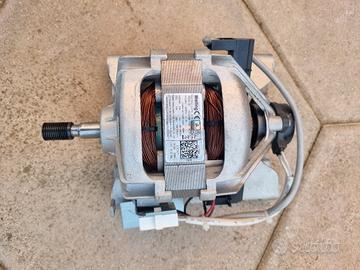 motore e scheda  indesit EWC61051