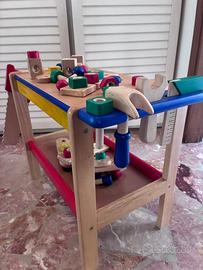 Giochi in legno , tavolo da lavoro