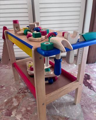 Giochi in legno , tavolo da lavoro