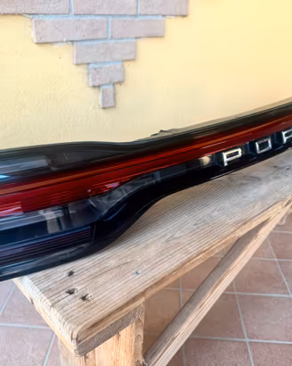Porsche Macan Luci posteriori portellone 95B945208