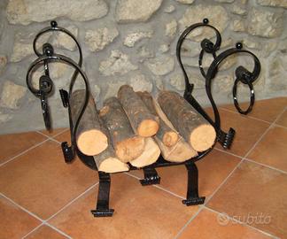 Supporto per legna da ardere