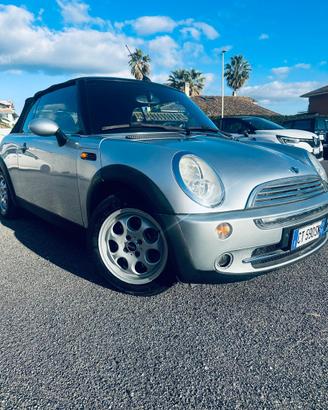 Mini cooper cabrio