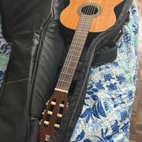 Chitarra  classica alhambra