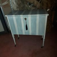 credenzina con ribalta