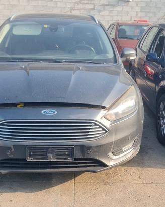 Ricambi Ford focus sw mk3 2017 cofano paraurti ant