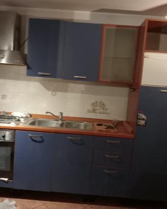 Cucina semi nuova
