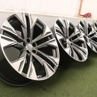 Cerchi in lega Audi Q8 SQ8 22 ORIGINAL 4M8601025BD