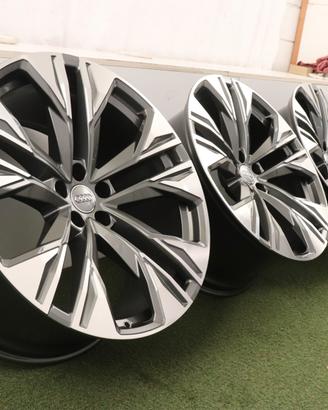 Cerchi in lega Audi Q8 SQ8 22 ORIGINAL 4M8601025BD