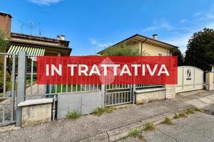 3 LOCALI A SONA